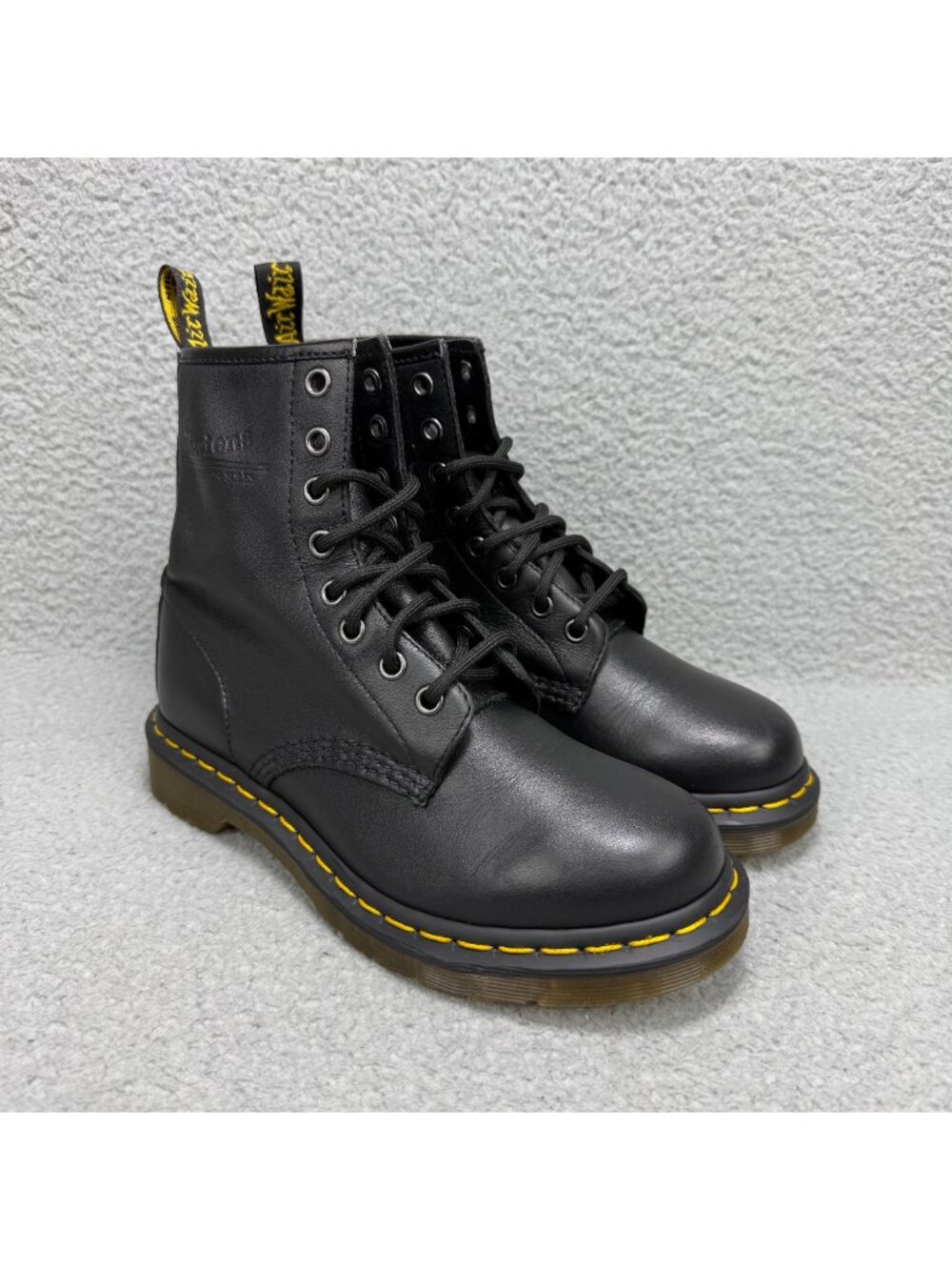 Dr Martens Boots Womens 6 Shoes Black Leather 11821 Combat Biker Moto Ankle